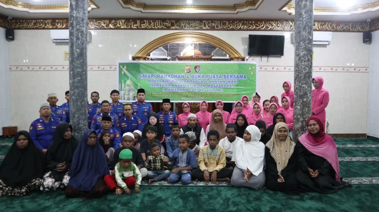 Ditpolairud Polda Papua Gelar Safari Ramadhan Bersama Anak Yatim