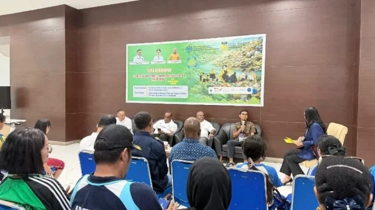 Theys Hiyo Eluay, menuju Bandara Ramah Lingkungan