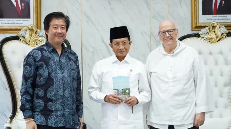 Menag Dorong Meditasi Jadi Inovasi Kesehatan Mental