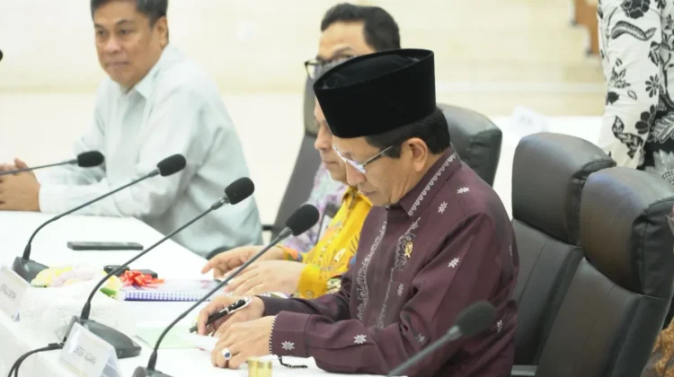 Kemenag Serahkan Laporan Keuangan 2025 ke BPK