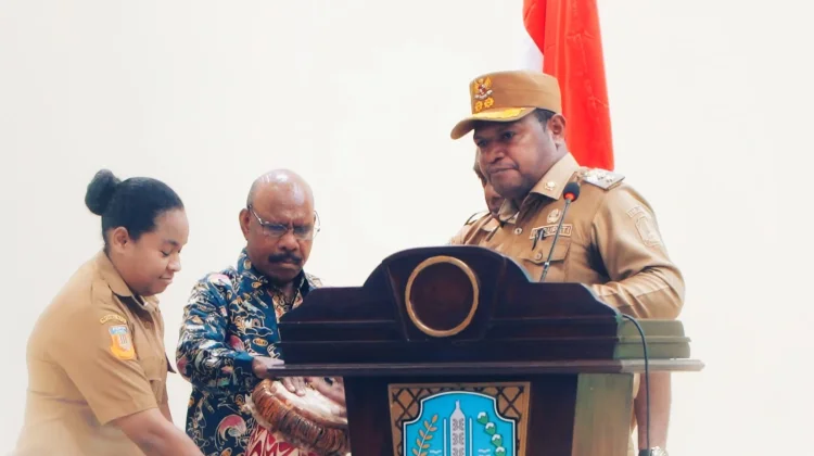 Pemkab Jayapura Gelar Uji Kompetensi dan Evaluasi Kinerja PNS