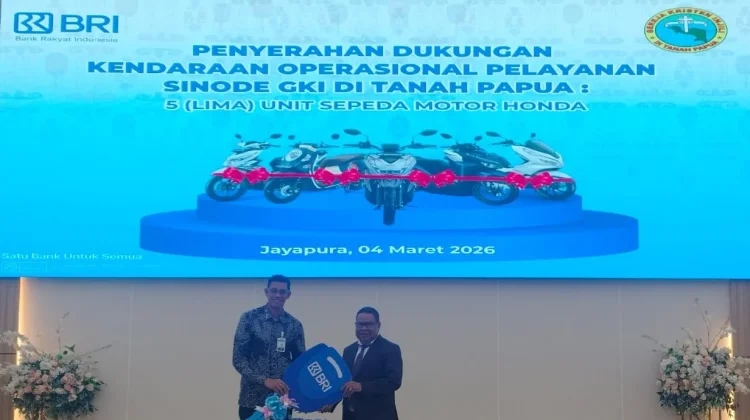 BRI Serahkan Bantuan Motor Operasional Sinode GKI Papua