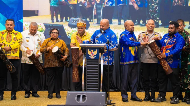 Gubernur Papua Paparkan Arah Transformasi Pembangunan Papua Cerah