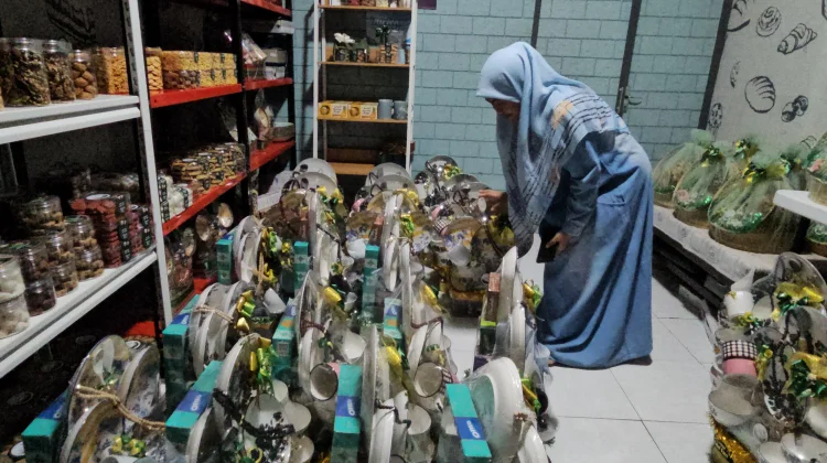 Permintaan Meningkat, Ririens Food Siapkan Ratusan Paket Parsel & Hampers