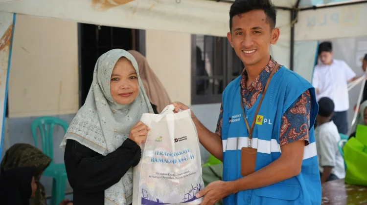 Meriahkan Ramadan, PLN Gelar Pasar Murah di Merauke