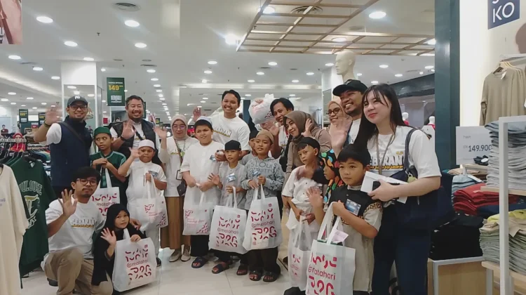 Pertamina Gelar SEBARAN 5.0 Berbagi Baju Lebaran