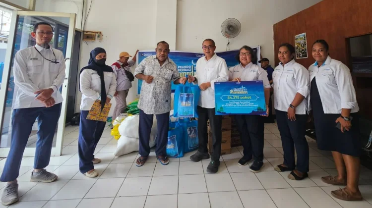 Pelindo Jayapura Tebar Kebahagiaan di Bulan Ramadan