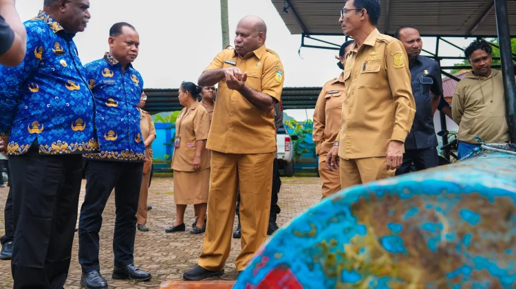Gubernur Papua Pastikan Kompensasi Rumpon Nelayan Dibayar