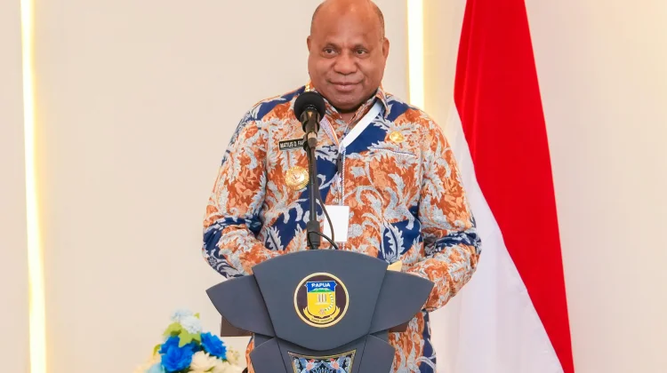 Gubernur Minta Bank Papua Naik Kelas, Bidik Jadi Kekuatan Ekonomi Regional