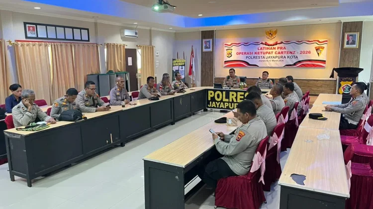 Pimpin Lat Pra Ops Ketupat Cartenz-2026, KabaG Ops Tekankan Pelayanan