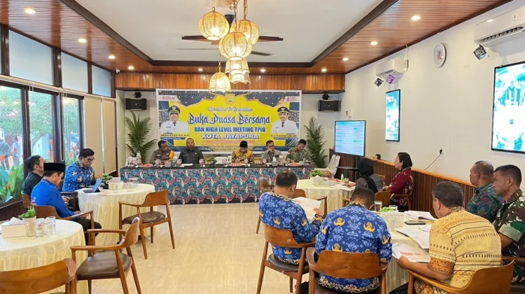 Kapolresta Jayapura Kota Hadiri Rakor Pengendalian Inflasi dan Bukber Bersama