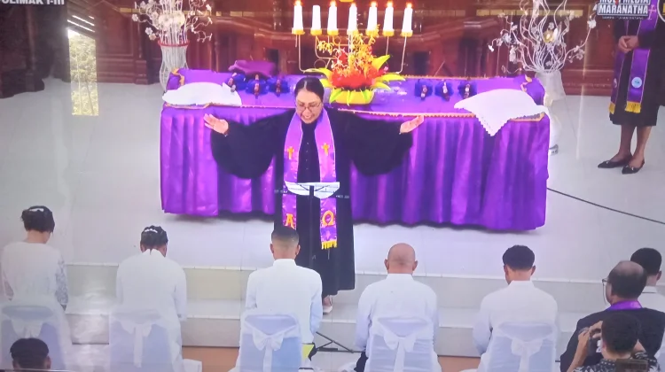 Peneguhan Sidi dalam Perayaan Jumaat Agung