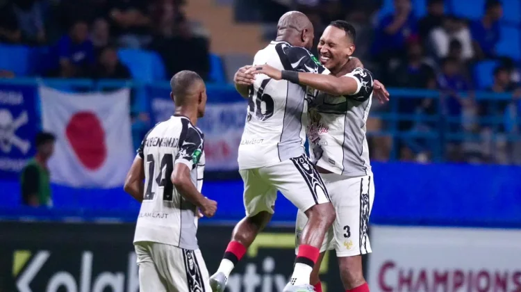 Gol Boaz Solossa di Menit Akhir Bawa Kemenangan Dramatis Kontra Persiba