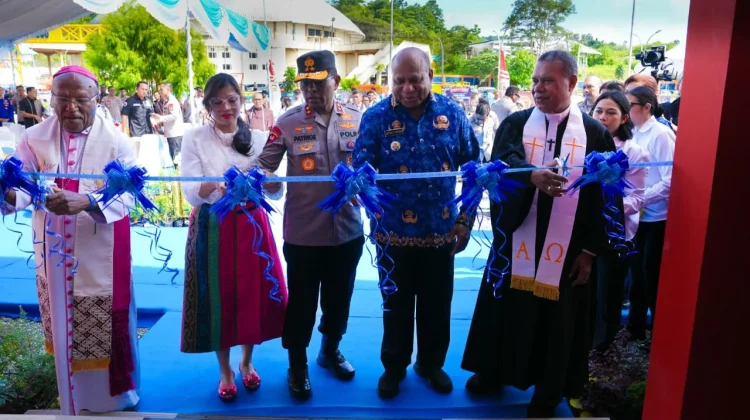 Gubernur Papua Dorong Harmoni dan Toleransi lewat Peresmian Gereja di Jayapura