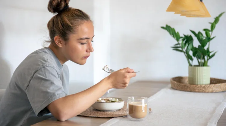 Mengapa Nafsu Makan Menurun saat akan Sakit?