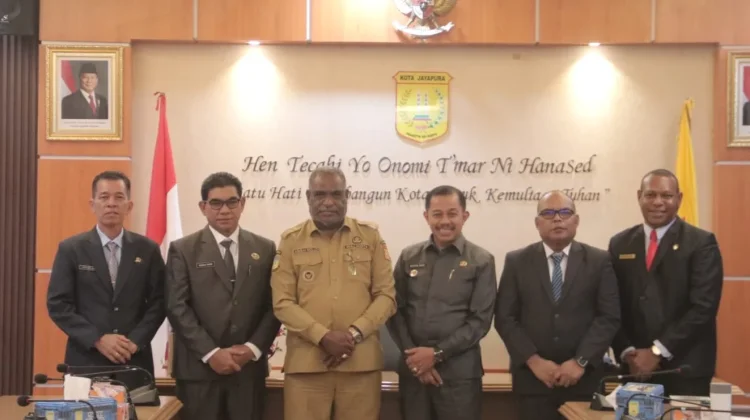 Walikota Abisai Lantik Empat OPD, Tekankan Peningkatan Pelayanan Publik