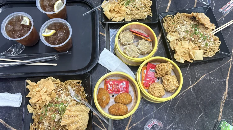 You Need Mee Jayapura, Rekomendasi Mie Pedas dan Murah