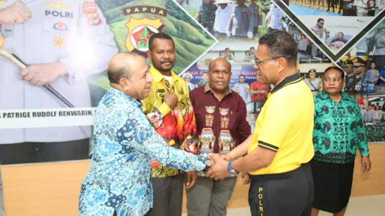 Kapolda Papua Bahas Penguatan Kuota Afirmasi Rekrutmen Polri Bersama MRP