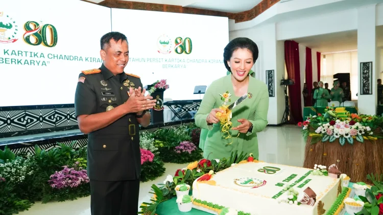 Pangdam Tegaskan Peran Strategis Persit dalam Mendukung Kegiatan Prajurit