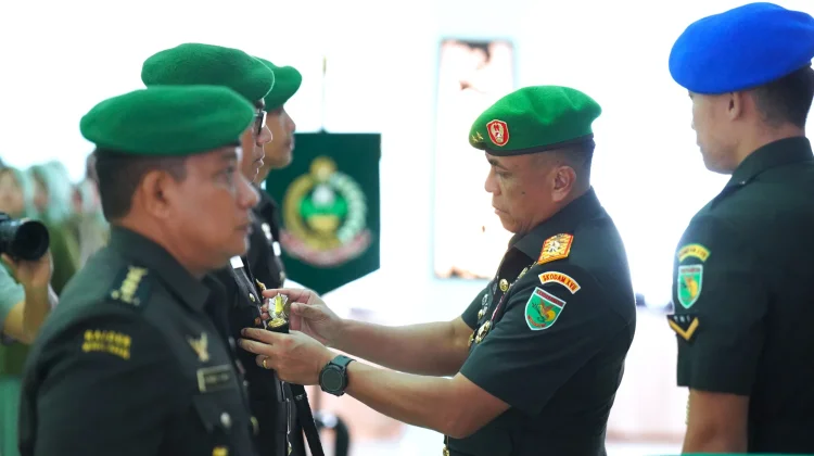 Pangdam XVII/Cenderawasih Pimpin Sertijab Sejumlah Pejabat Kodam