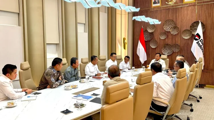 Presiden Prabowo Gelar Ratas Akselerasi Program Strategis Nasional