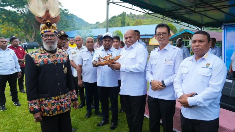 Gubernur Pastikan Pembangunan Depapre Tidak Ambil Hak Tanah Adat