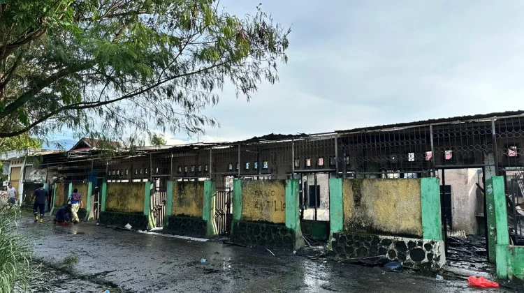 Quick Respon Polri Bersinergi dengan Damkar dan Masyarakat Atasi Kebakaran