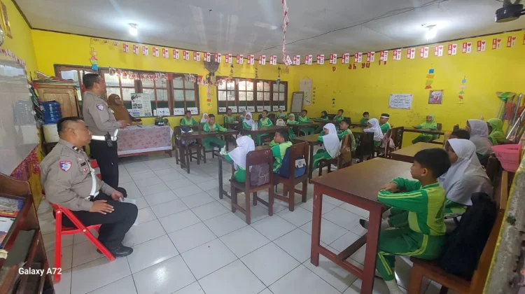 Sat Lantas Polres Jayapura Tanamkan Disiplin Berlalu Lintas sejak Dini