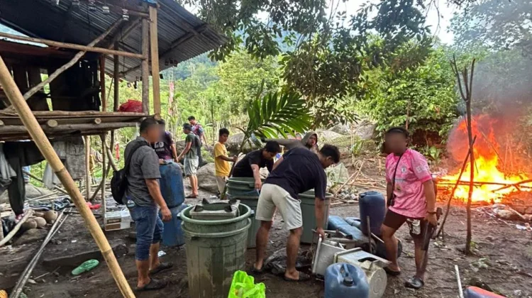 Sat Narkoba Tertibkan Penjualan Miras Lokal