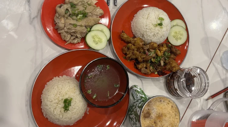 Laoban Jayapura: Sensasi Kopitiam Kekinian yang Wajib Dicoba Pecinta Kuliner