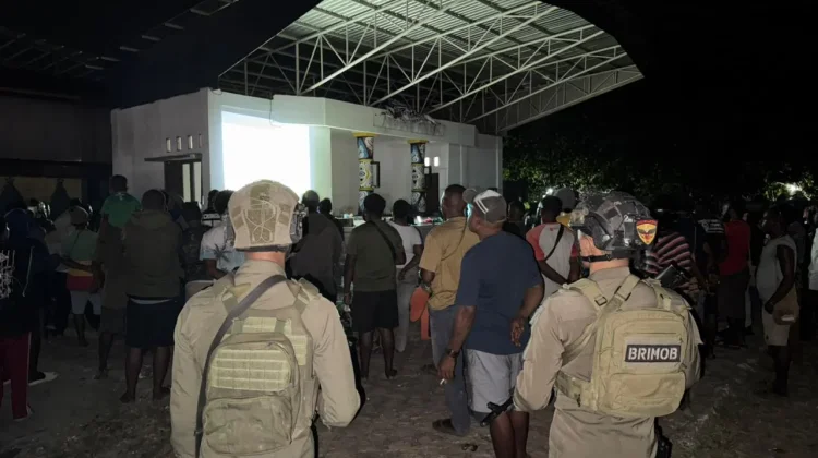 Satgas ODC Bersama Polres Nabire Menggelar Patroli Gabungan di Nabire