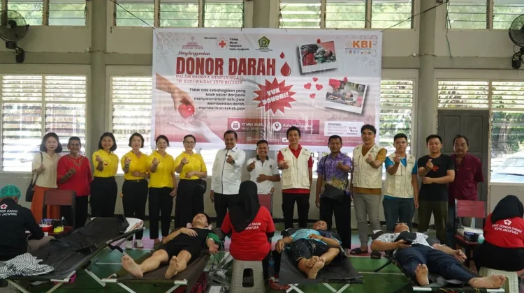 Peringati Hari Raya Waisak, Umat Budha di Jayapura Gelar Donor Darah
