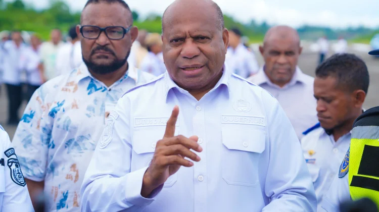 Gubernur Papua Prioritaskan Jalur Barat dan Bandara Serui