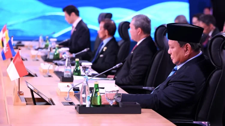 Presiden Dorong ASEAN Percepat Diversifikasi Energi di tengah Krisis Global