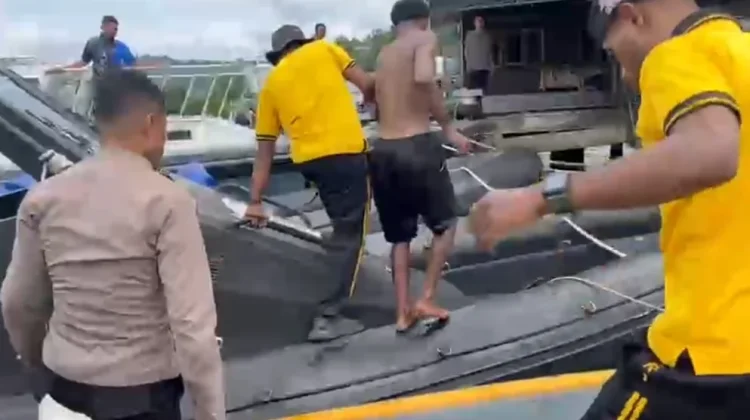 Polsi Amankan Pelaku Curas yang Kabur ke Laut