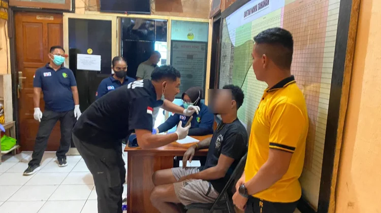 Biddokkes Polda Papua Laksanakan Pemeriksaan Kesehatan Tahanan