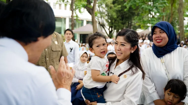 Orang Tua Diajak Lebih Aktif Dampingi Anak di Ruang Digital