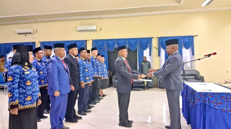 Bupati Jayapura Lantik 24 Pejabat, Percepatan Kinerja dan Pelayanan Publik