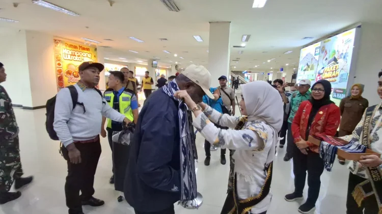 Wali Kota Jayapura Hadiri Rakerwil VI APEKSI di Kendari