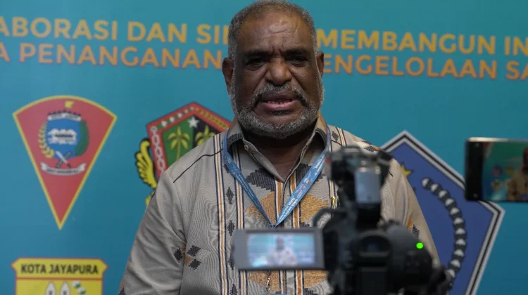 Abisai: Pengelolaan Sampah Jadi Tantangan Kota-Kota di Timur