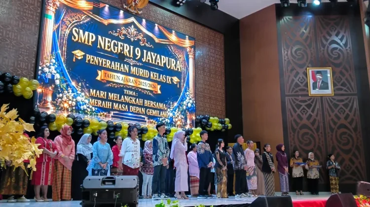 SMPN 9 Jayapura Lepas 348 Siswa, Seluruh Peserta Didik Lulus 100 Persen