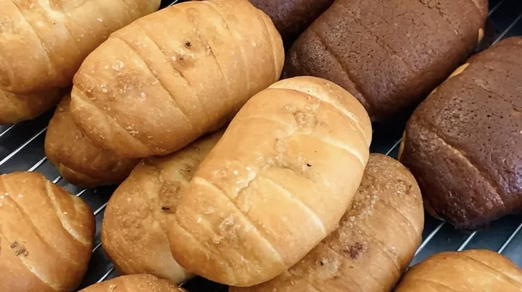 Salt Bread ala Rumahan, Roti Gurih Lembut yang Mudah Dibuat di Dapur Sendiri