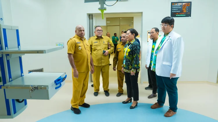 Fakhiri Minta Rumah Sakit di Papua Tiru Pelayanan RSUP Jayapura