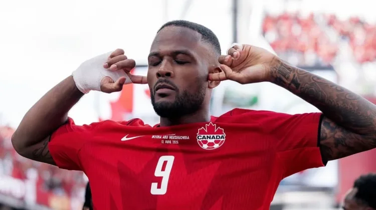 Larin Jadi Penyelamat, Kanada Imbangi Bosnia 1-1