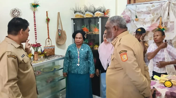 Walikota Abisai Resmikan Fasilitas Usaha PKK dan Bunda PAUD
