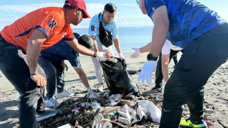 Hari Lingkungan Hidup, PLN Menggelar Aksi Pembersihan di Nabire dan Merauke