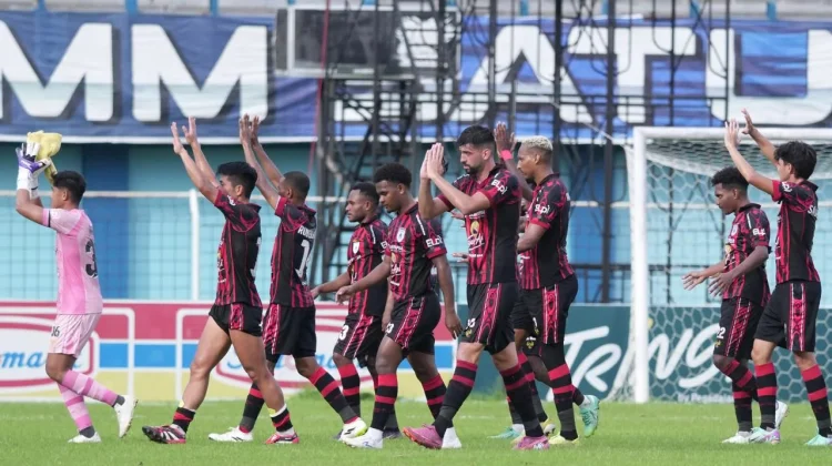 Persipura Pelajari Rekam Jejak Calon Pelatih Asing Status WNI