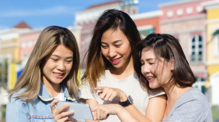 Gen Z Jadi Generasi Terbesar di Indonesia, Peluang Menjadi Indonesia Emas
