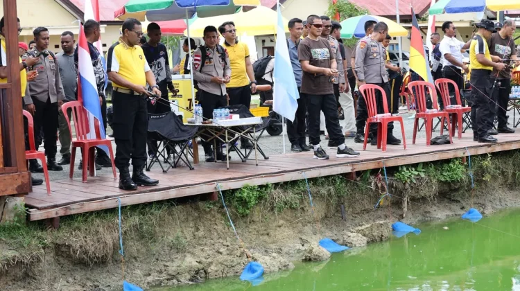 Semarakkan Hari Bhayangkara ke-80 Polda Papua Lomba  Gelar Lomba Memancing