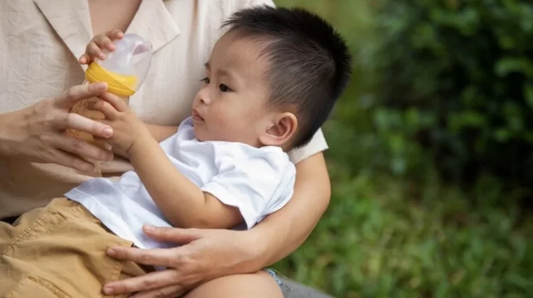 Menyapih Anak dengan Bijak: Memahami Waktu dan Cara yang Tepat bagi Si Kecil